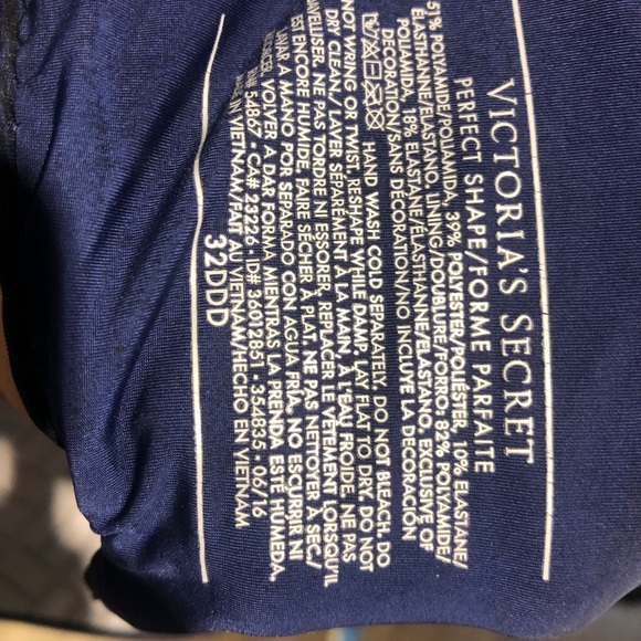 Victoria Secret Bra - Picture 3 of 3